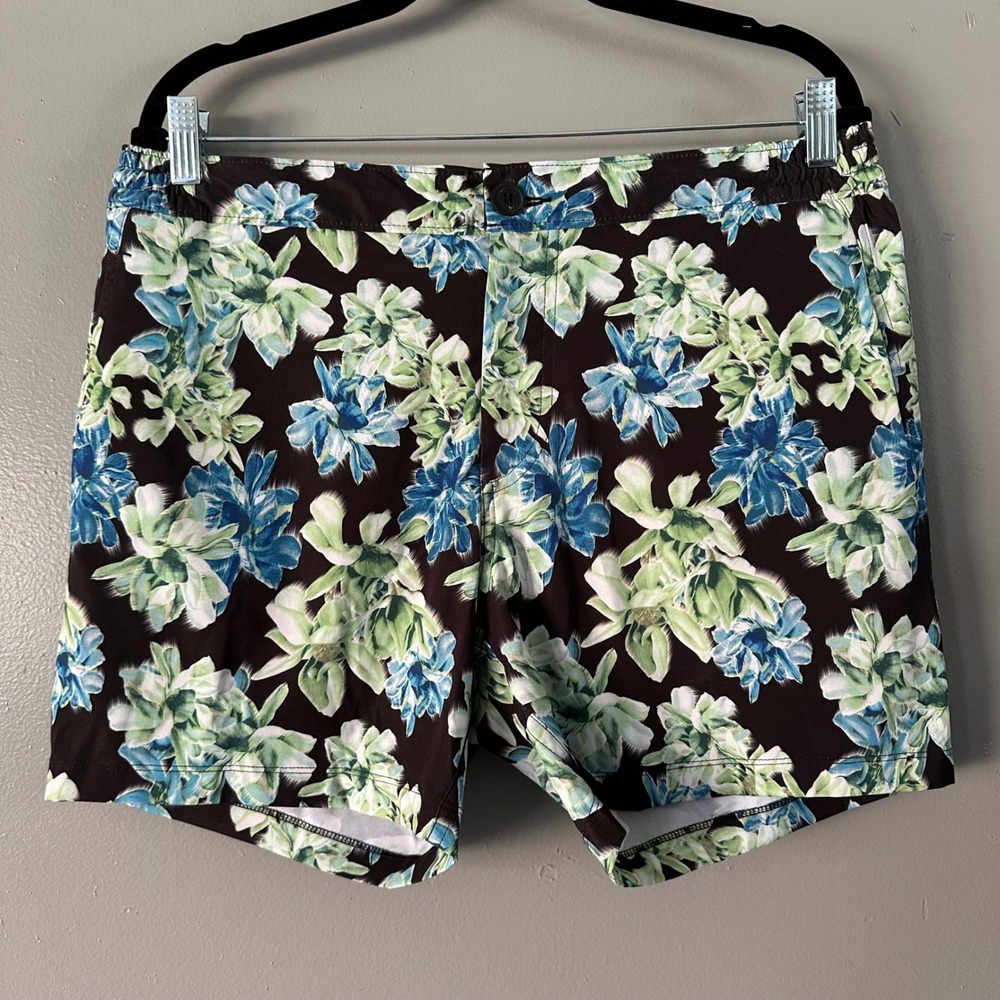 Good Man Brand Hybrid Shorts | Black‎ + Blue & Green Floral